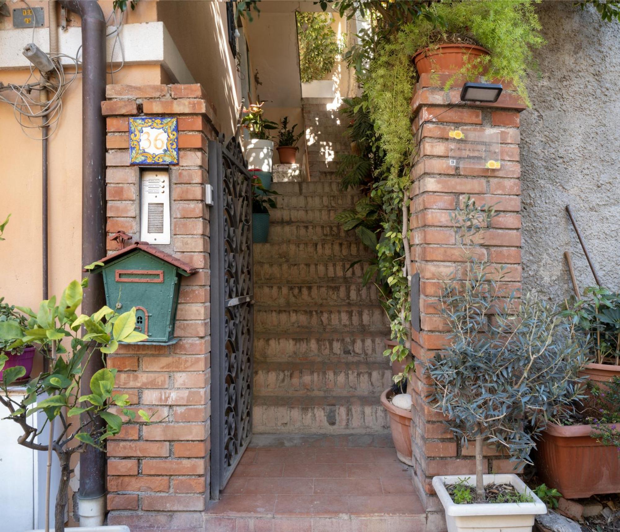 Casa Del Presidente Lägenhet Taormina Exteriör bild